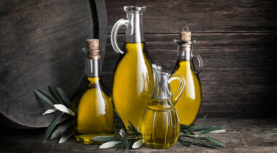 فوائد زيت الزيتون .. 9 علاجات سحرية ستفاجئك 