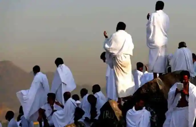 الوقف في عرفة و فضل صيام في هذا اليوم 